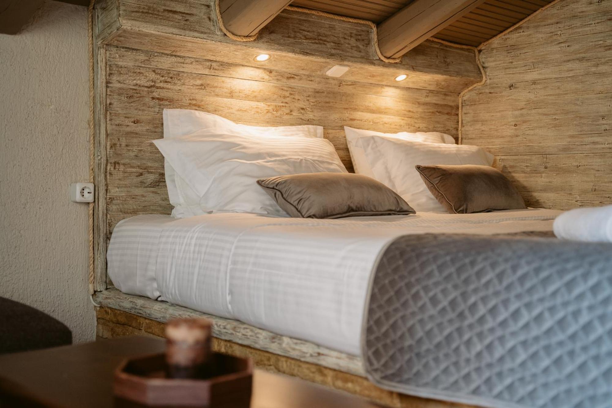 Afanos Guesthouse Arachova Room photo